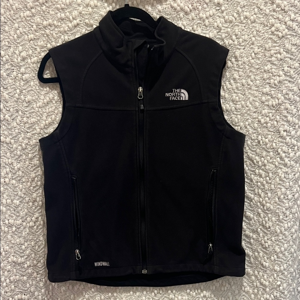 The North Face Women’s Black Windwall Vest with Logo